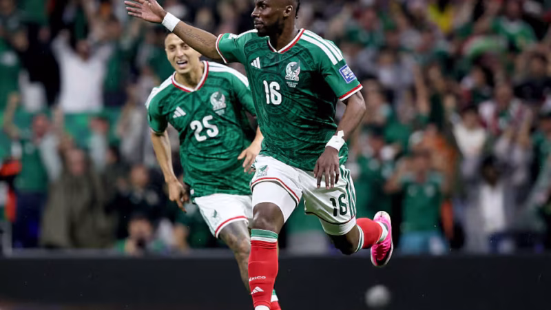 México fue superior de principio a fin y dejó a Ecuador fuera del Mundial